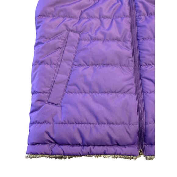 New with Tags NFL Team Apparel Women’s Extra Small Vikings Vest - Picture 4 of 13